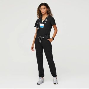 FIGS Scrub Set-Black